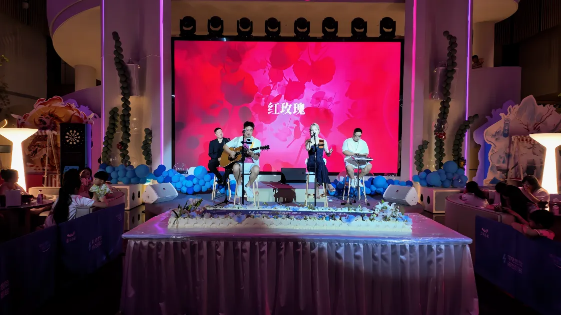 屏幕截图 2025-12-28 130749.png 屏幕截图 2025-12-28 130749.png